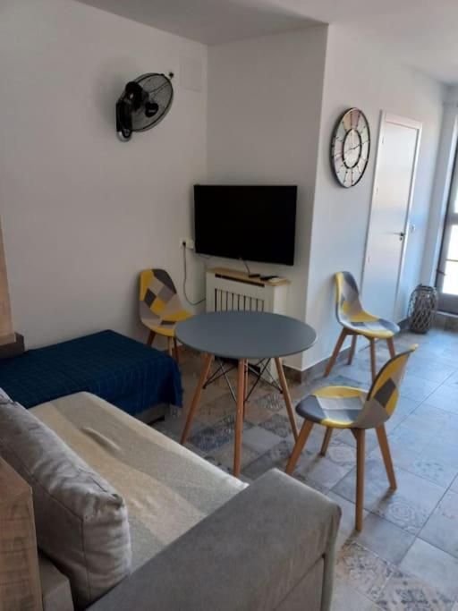 Loft En Patio De Casa Tipica De Pueblo Apartment บียาฟรังกา เด กอร์โดบา ภายนอก รูปภาพ